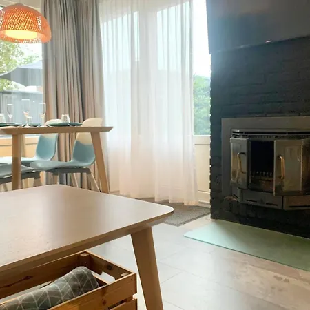 Modern Near Beach, Forest בית נופש